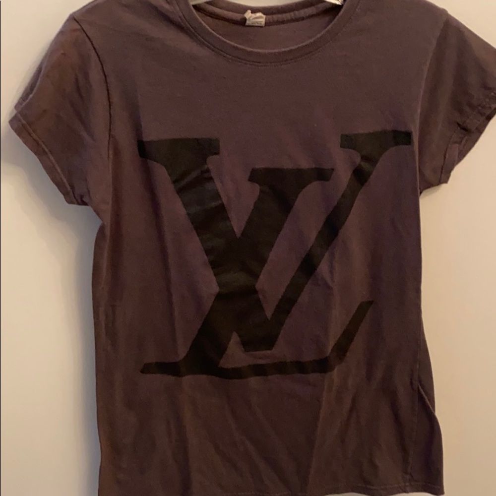 Novelty LV tee medium Anvil brand brown